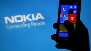 Seit 2 Jahren in enger Kooperation: Nokia und Microsoft (Foto: REUTERS)