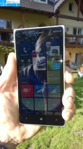 Lumia 830 sunlight2